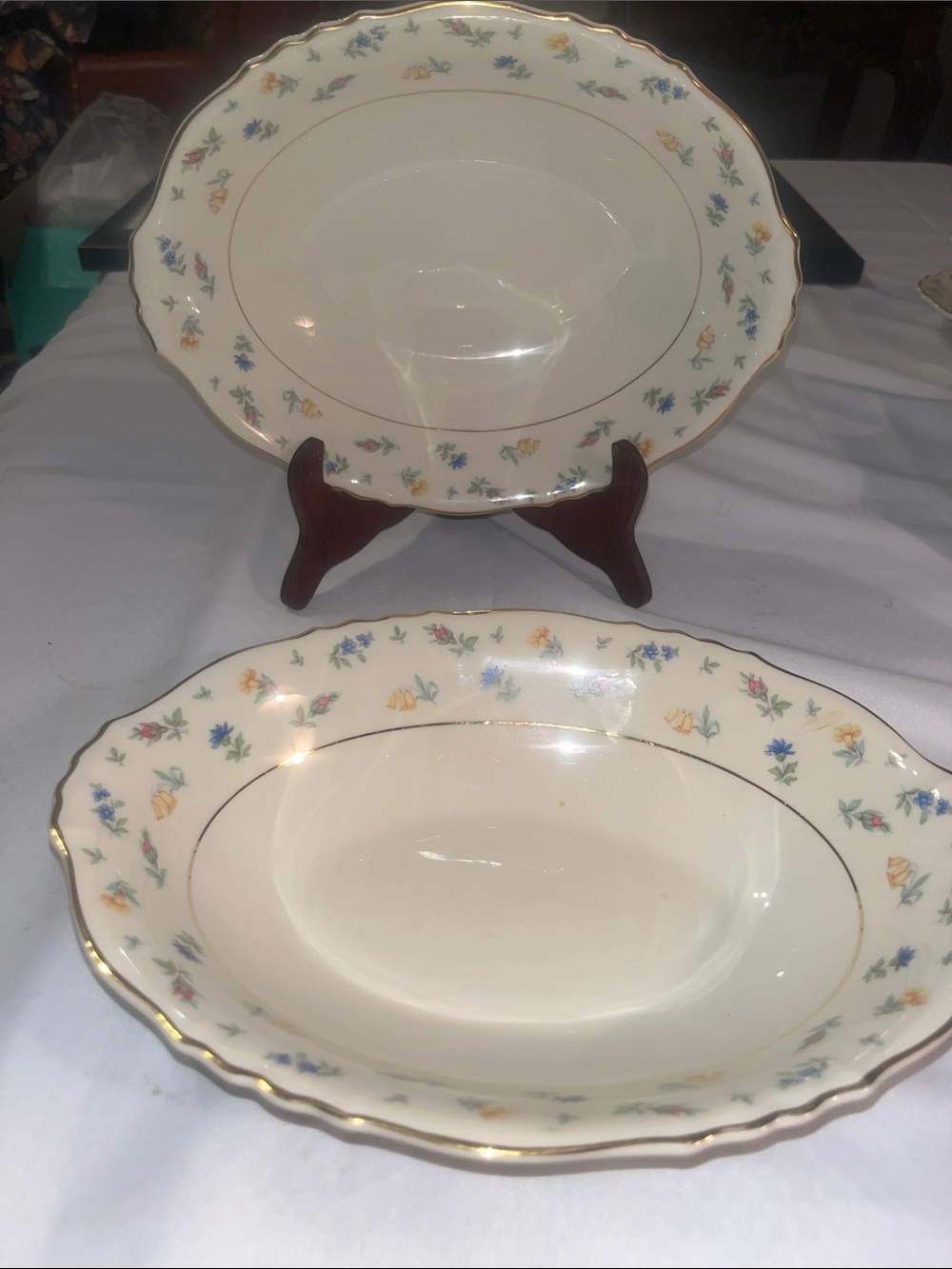 Syracuse China Suzanne Federal Shape Floral Gold-Trim Serving Bowls - Set of 2